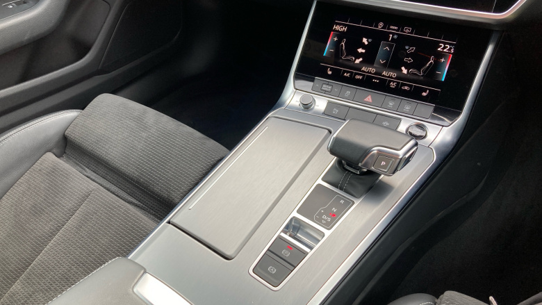 Audi A6 40 TDI Black Edition 4dr S Tronic Diesel Saloon